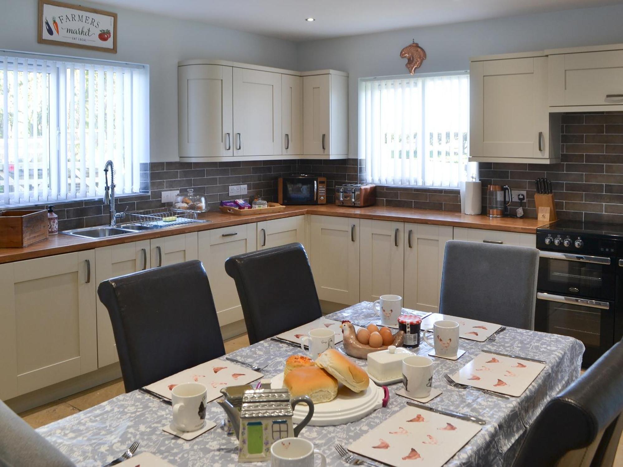 Red Hen Cottage Broomhill Экстерьер фото